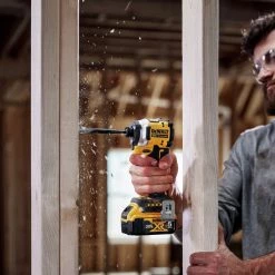 DeWalt DCF850P1 ATOMIC 20V MAX Brushless Cordless Impact Driver Kit (5 Ah) - 3-Speed, 1/4 In. Hex, Compact & Lightweight -Dewalt Sales dewndcf850p1 g