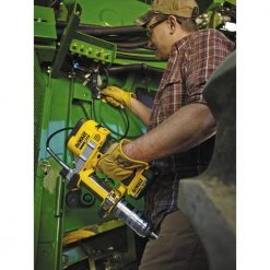 Dewalt DCGG571B 20V MAX Cordless Grease Gun (Tool Only) - High-Performance Automotive Lubrication 8 Dewalt DCGG571B 20V MAX Cordless Grease Gun (Tool Only) - High-Performance Automotive Lubrication -Dewalt Sales dewndcgg571b c