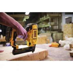 Dewalt DCN681D1 20V MAX Cordless Lithium-Ion 18 Gauge Narrow Crown Stapler Kit | High-Performance Power Tool -Dewalt Sales dewndcn681d1 q